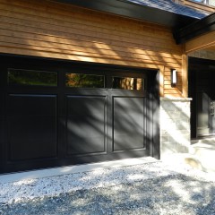 Porte de garage de style contemporain