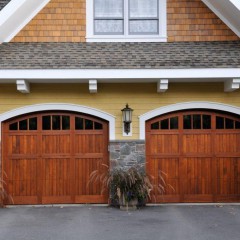 Porte de garage de style rustique